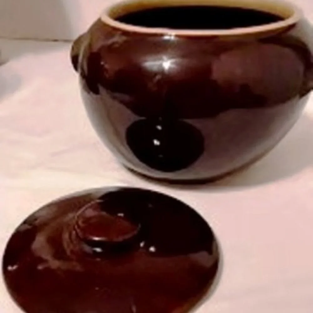 VTG Hull Pottery Brown Glazed Stone Wear Crock Bean Pot USA Handles 2 Quart